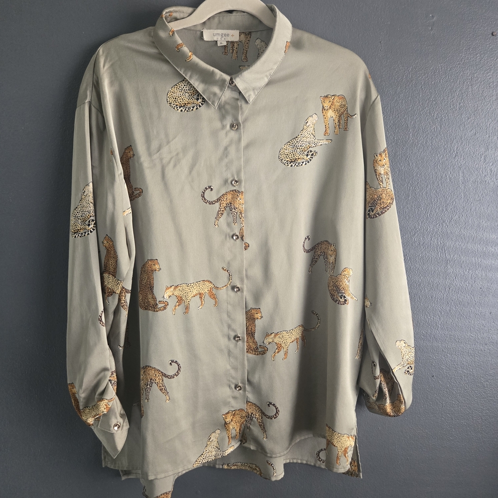 Umgee Olive Green Long Sleeve Leopard Print Shirt XLarge